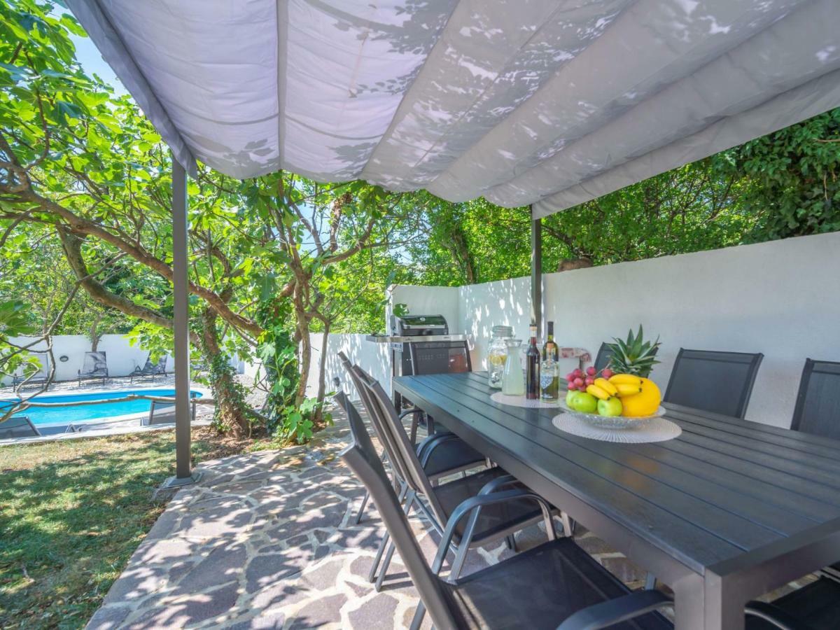 Holiday Home Ivona Drivenik Exterior foto